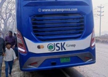 কুমিল্লার ঢাকা-চট্টগ্রাম মহাসড়কে বাসচাপায় এক নারী নিহত