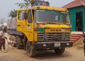কুমিল্লায় তেল পাচার রোধে  সীমান্তে বিজিবির ডগ স্কোয়াড