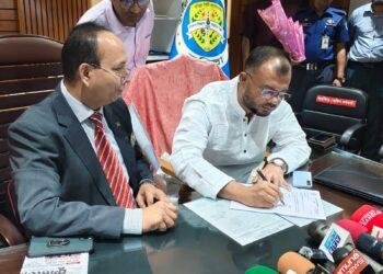 কুমিল্লা নগরীকে আধুনিক,পরিচ্ছন্ন ও বাসযোগ্য শহর হিসেবে গড়ে তোলার ঘোষণা-নবনিযুক্ত প্রশাসক ইউসুফ মোল্লা টিপু