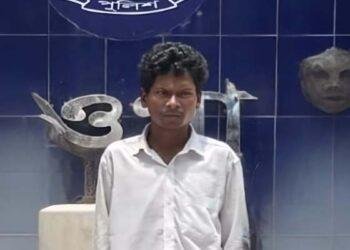 নিয়ামতপুরে ১০০ টাকার জেরে হত্যাকান্ডে আটক -১