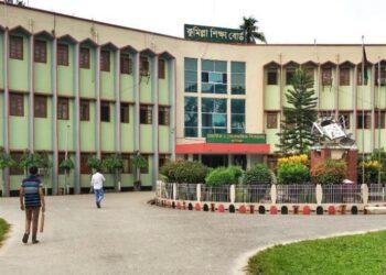 কুমিল্লায় এসএসসিতে পাসের হার ৬৫.৪২ শতাংশ, জিপিএ-৫ পেয়েছে ৯৮১৪ জন